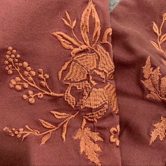 Maroon Embroidered Ankle Legging Jeans - Picture 2 of 6